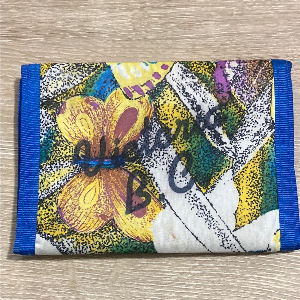 Vintage Retro Victoria BC Floral Wallet